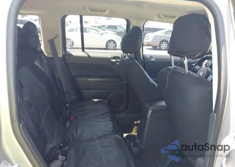 2015 Jeep Patriot Sport из США, поврежденный, VIN 1C4NJRBBXFD291890